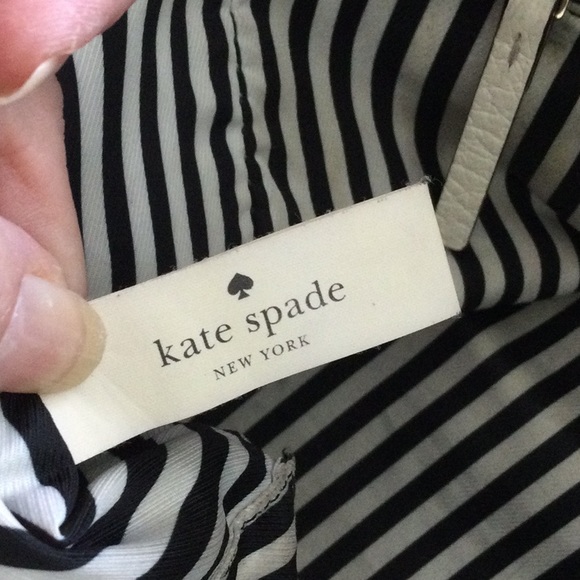 Kate Spade ♠️ Handbag - Picture 12 of 16